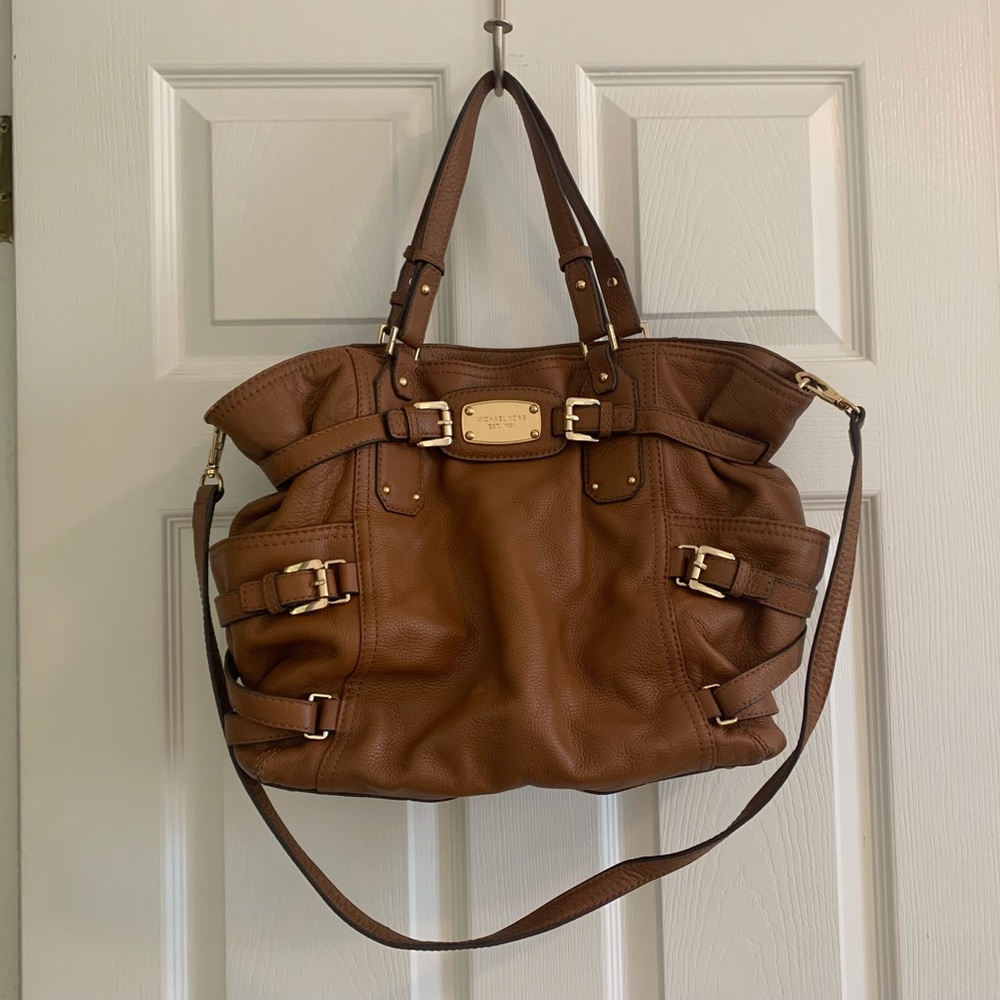 Michael Kors Gansevoort Large Leather Luggage Tote Bag
